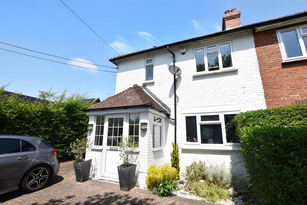 Property photo 1 of 24