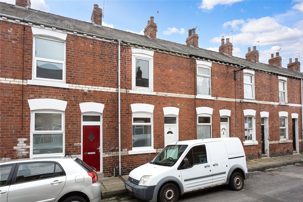 Property photo 1 of 7 Photo