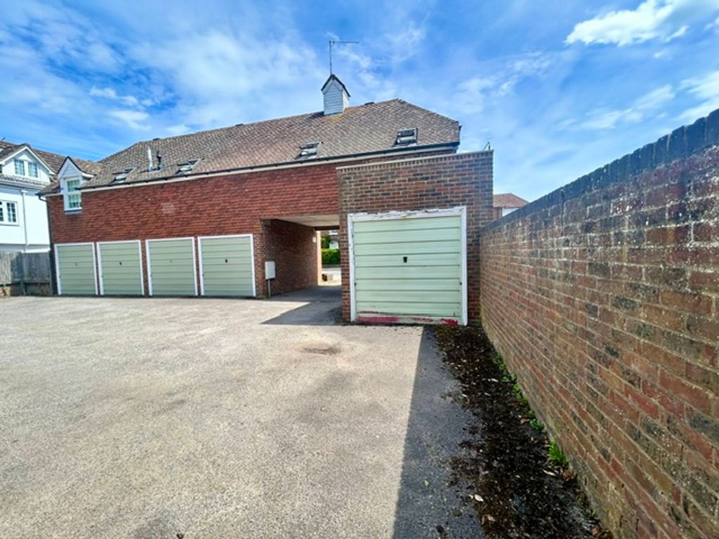 Property photo 3 of 7