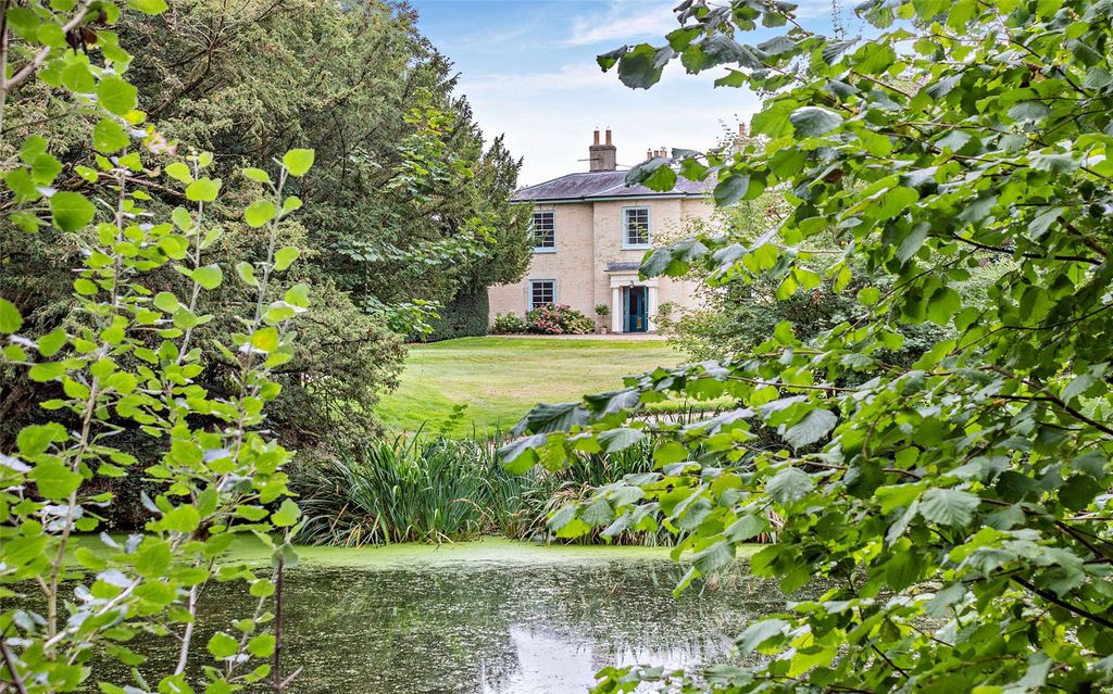 Property photo 1 of 38 Grounds