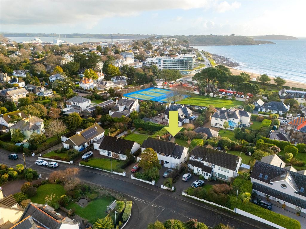 Property photo 1 of 17 Aerial