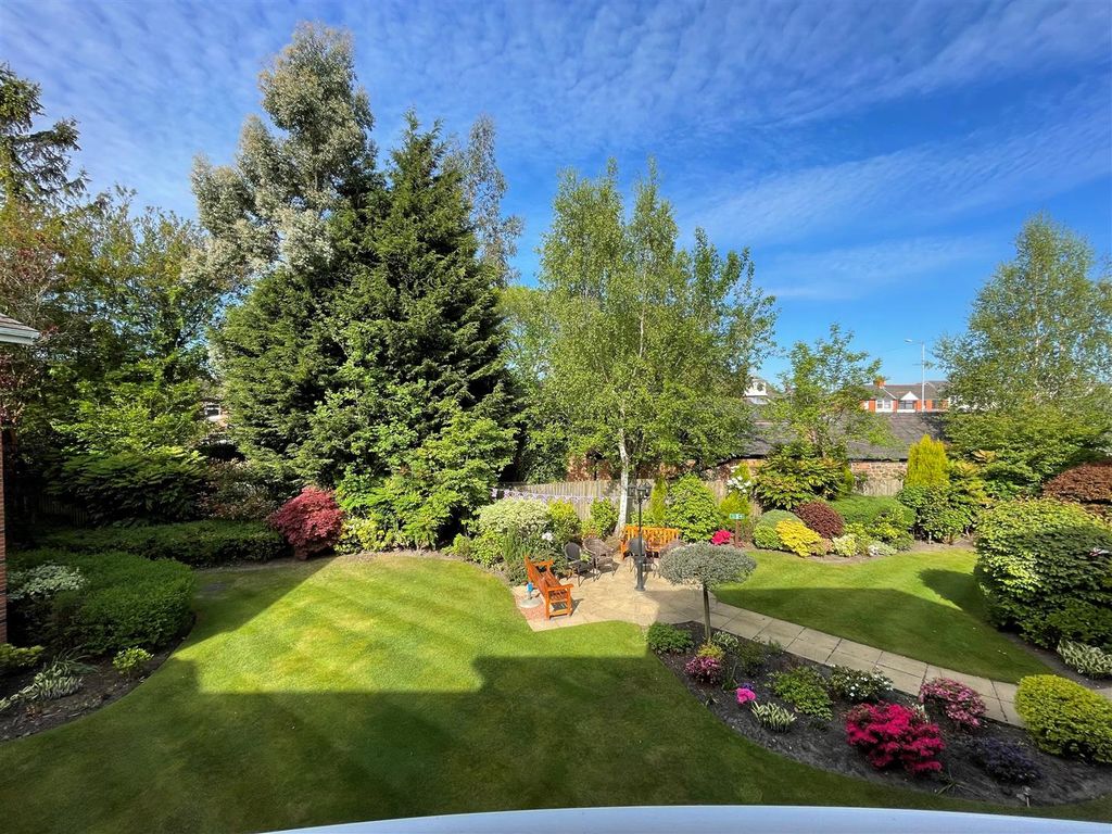 Property photo 2 of 21 Balcony View