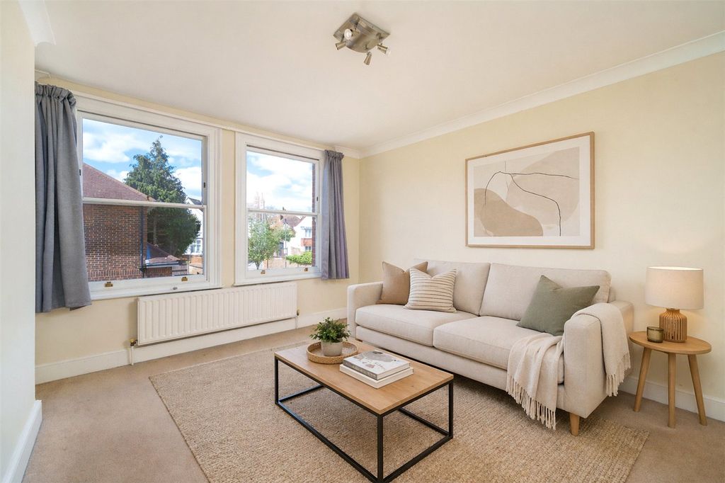 Property photo 1 of 6 Picture No. 23