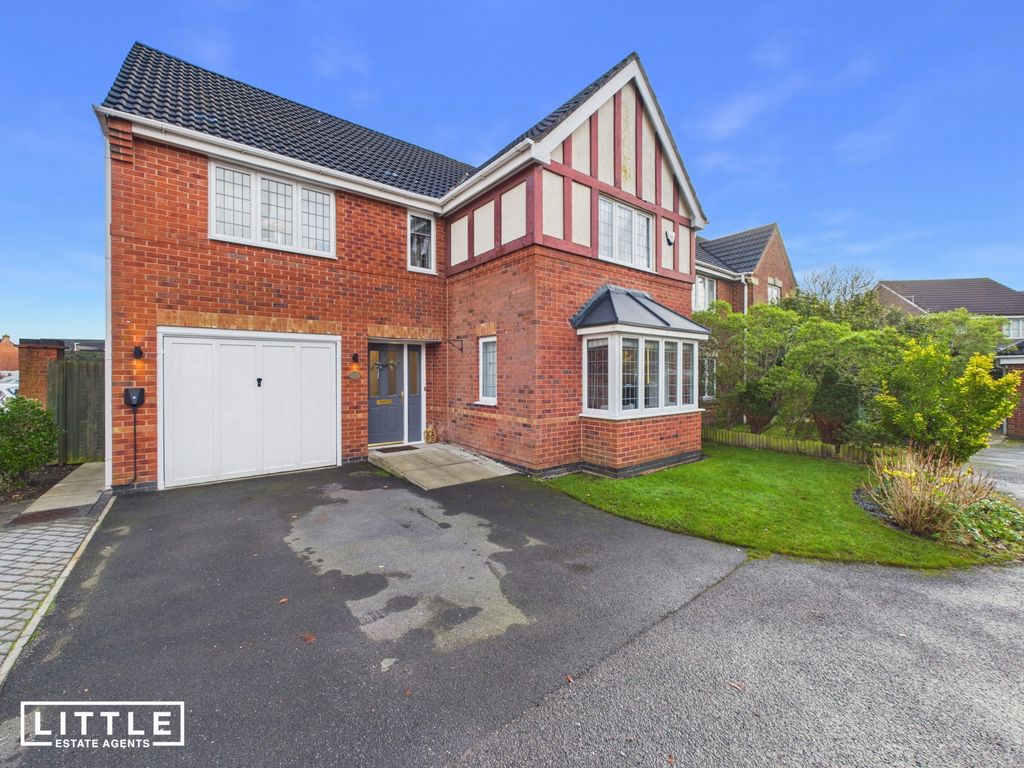 Property photo 1 of 42 Photo 5