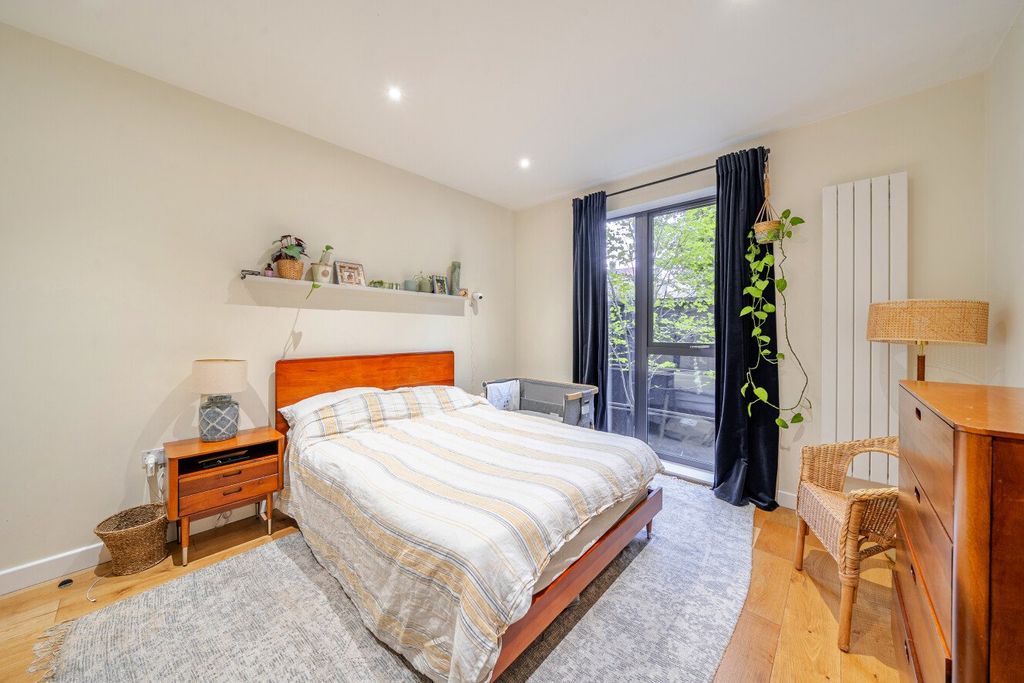 Property photo 2 of 19 Picture No. 06