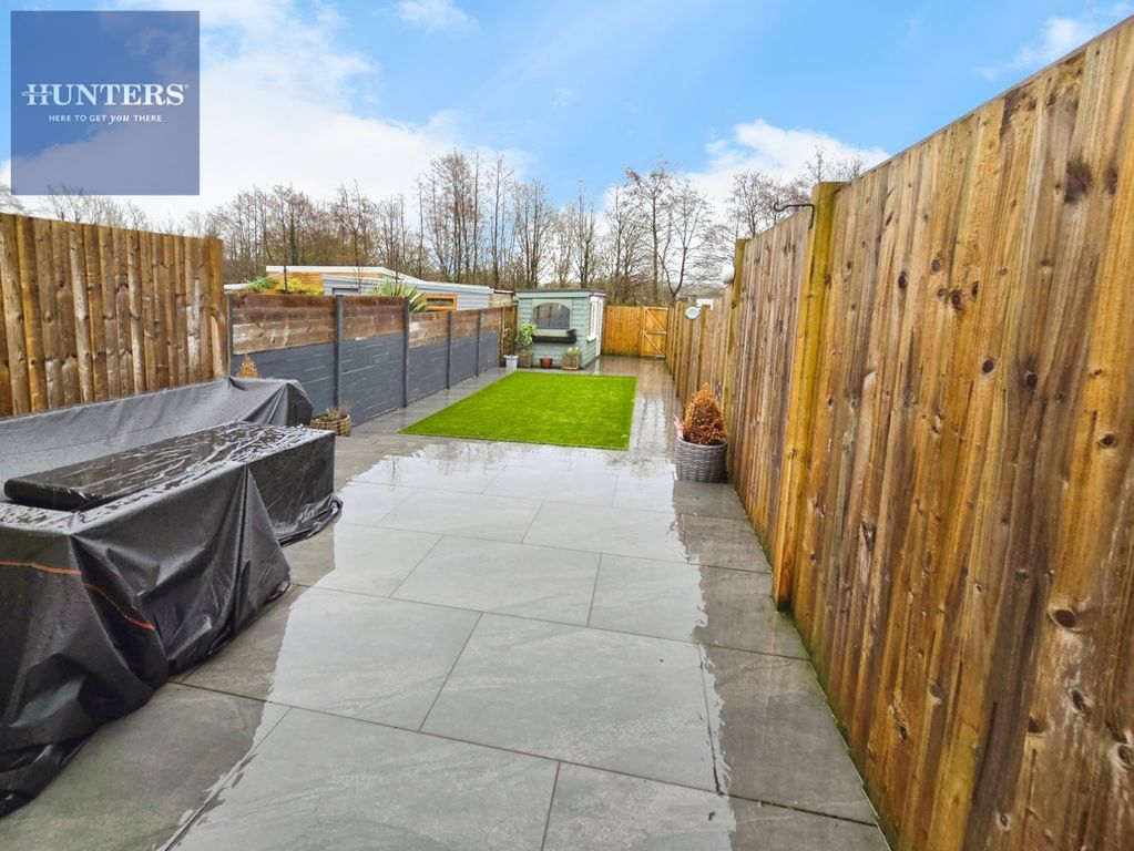 Property photo 2 of 12 Pbox-Img.Jpg