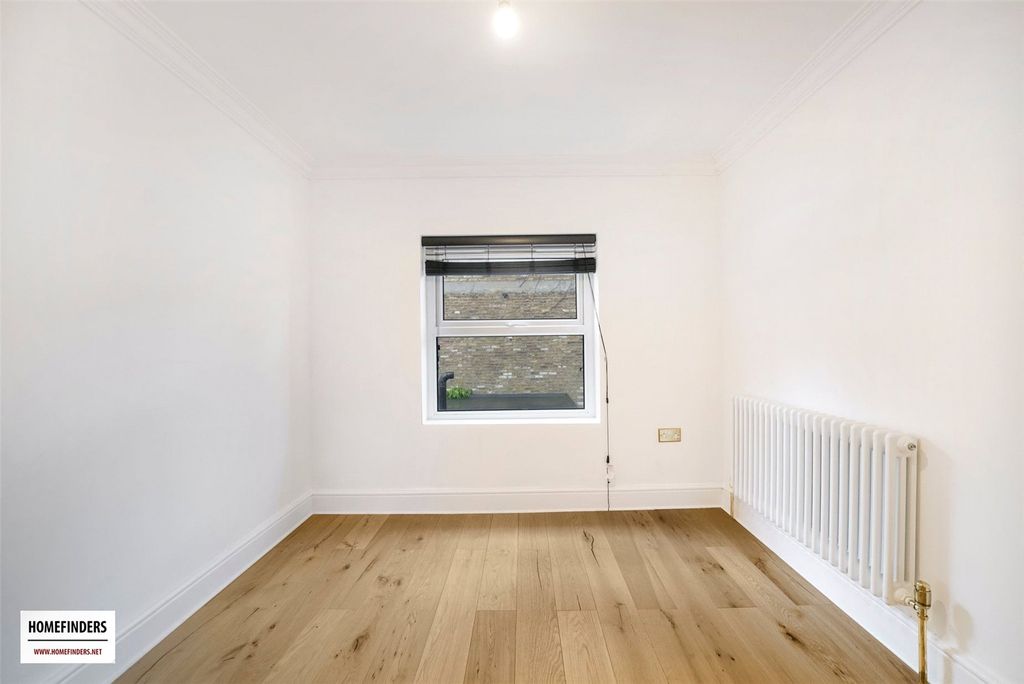 Property photo 3 of 15 Picture No. 03