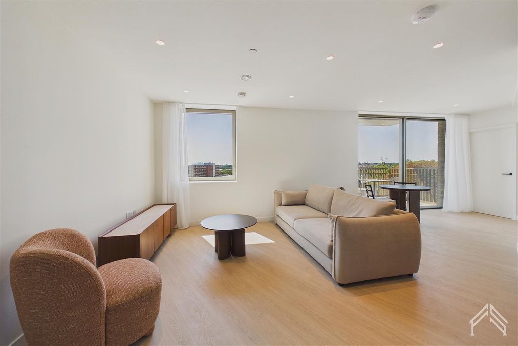 Property photo 1 of 8 1.Jpg