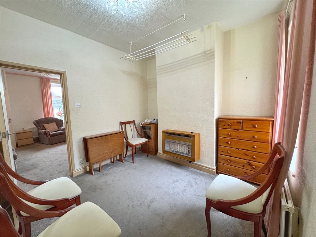 Property photo 3 of 15 Picture No. 38