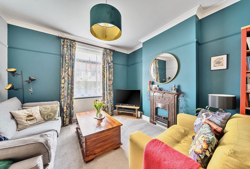 Property photo 2 of 25 Lounge/Diner