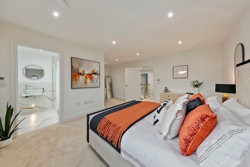 Additional image 15 of 4 bed semi-detached house for saleHurst Road, East Molesey KT8