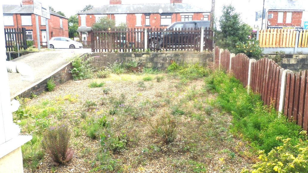 Property photo 2 of 24
