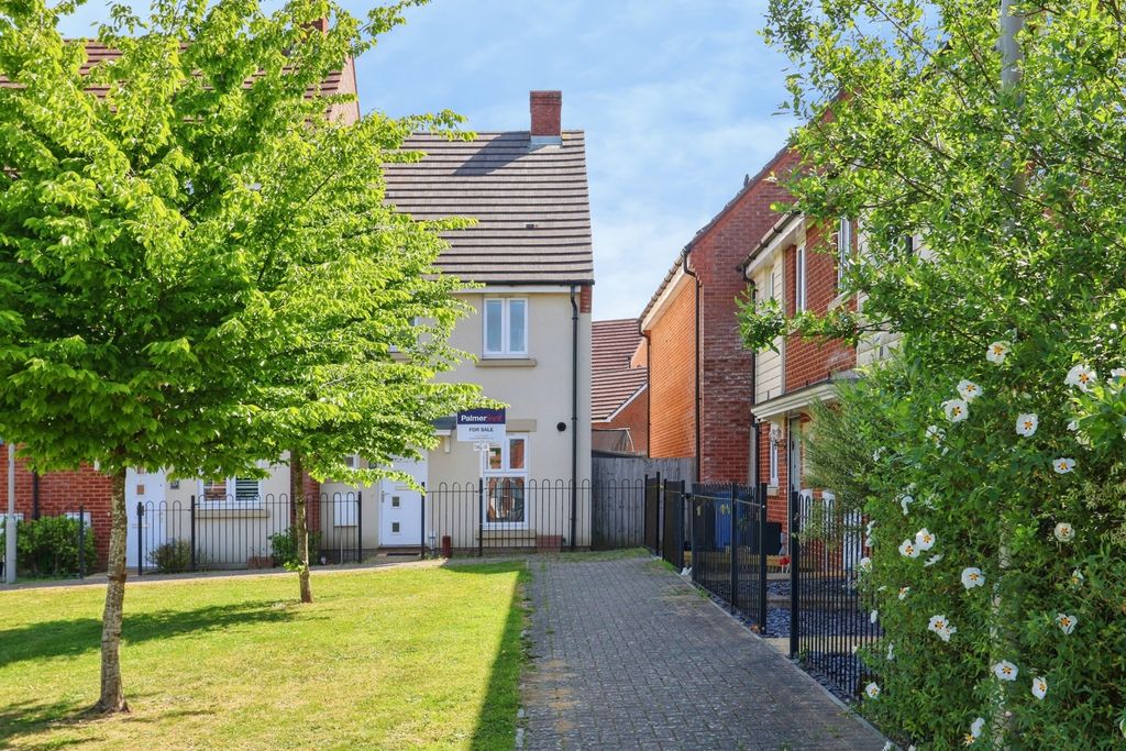 Property photo 1 of 18 Pbox-Img.Jpg