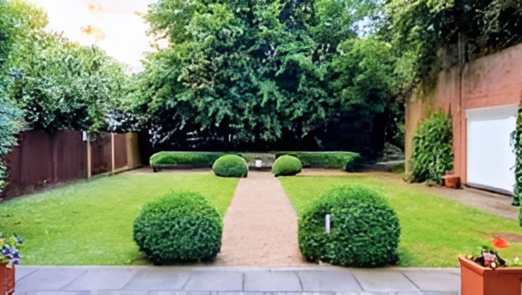 Property photo 3 of 13