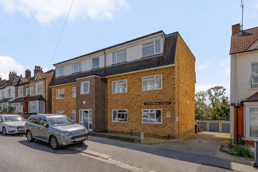 Property photo 1 of 12 2453409A-4CC5-4Ded-8Be2-C1B093976Ec7