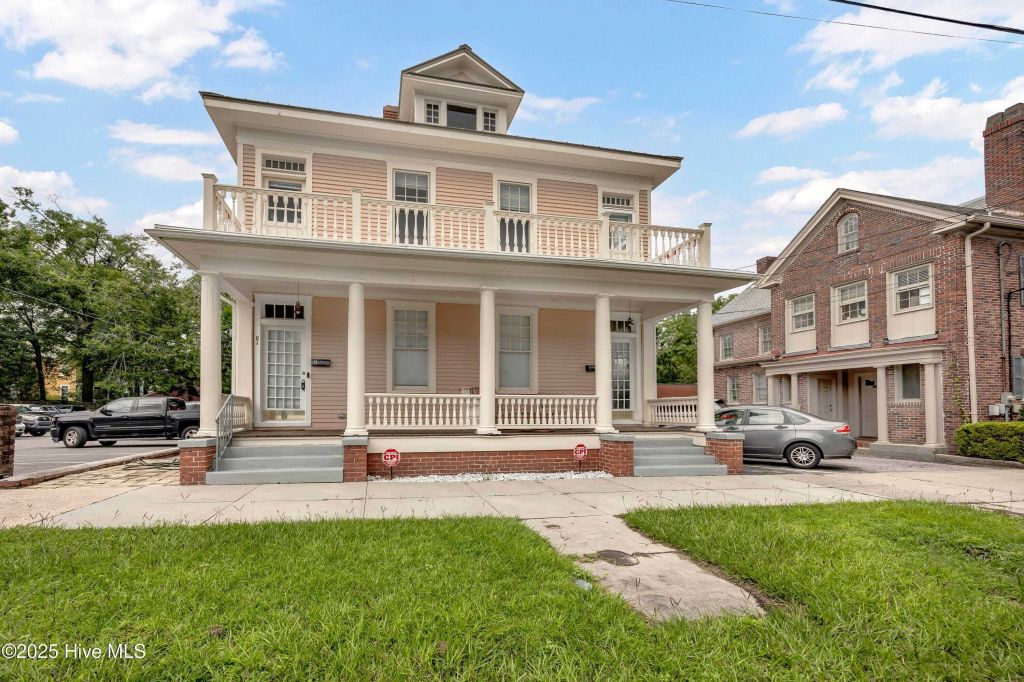 Property photo 1 of 23