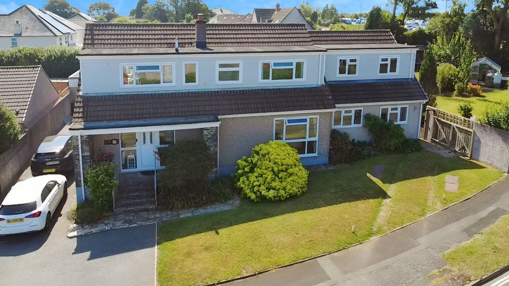 Property photo 1 of 31