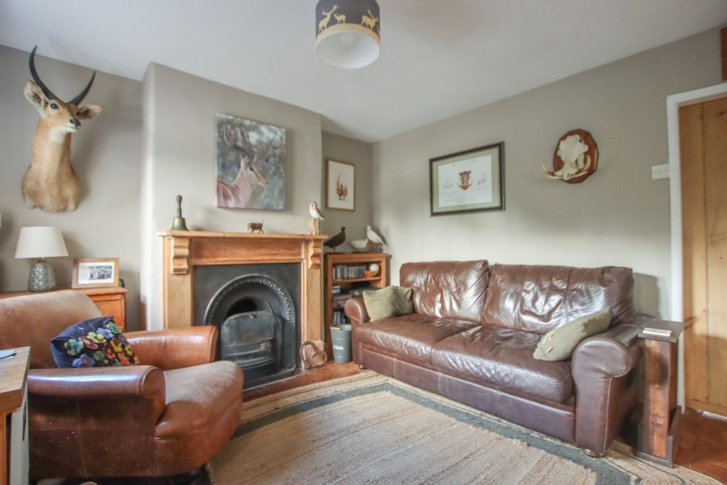 Property photo 3 of 21 2915836