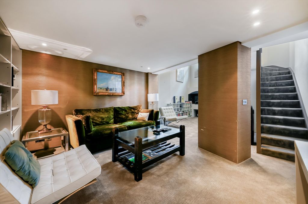 Property photo 1 of 20 Image