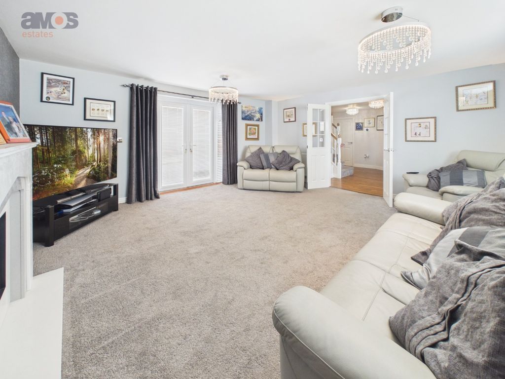 Property photo 3 of 35 4017987