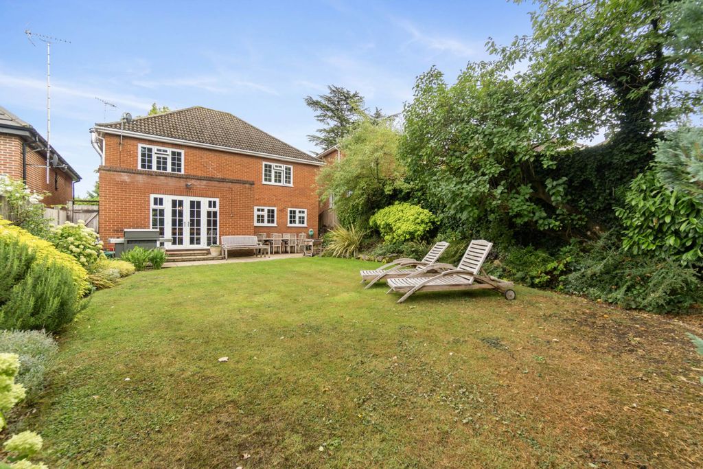 Property photo 2 of 15