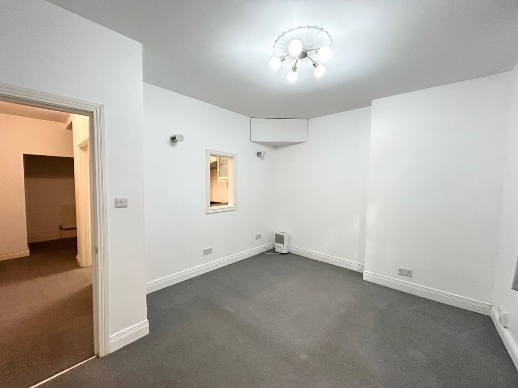 Property photo 2 of 10 Living Area