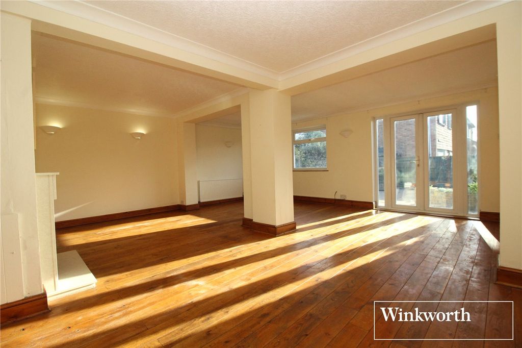 Property photo 2 of 14 Picture No. 10