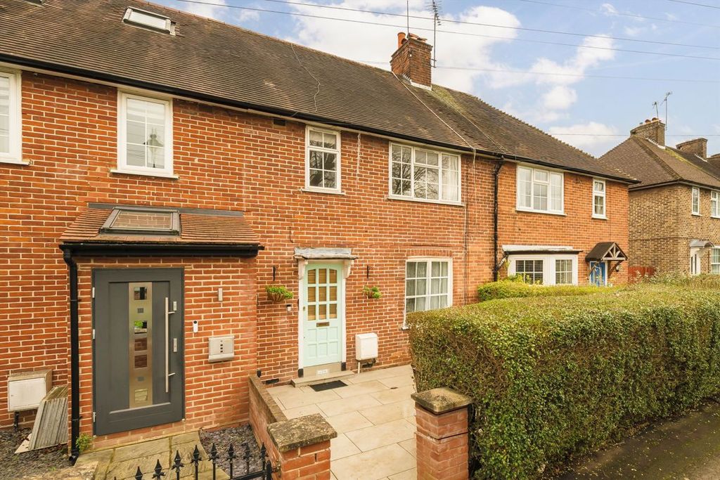 Property photo 1 of 8