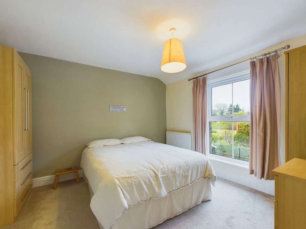 Property photo 3 of 35 3424376