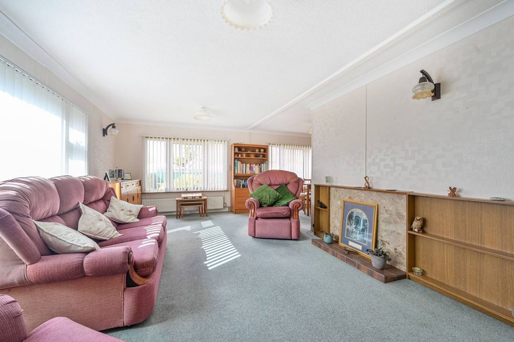 Property photo 2 of 4