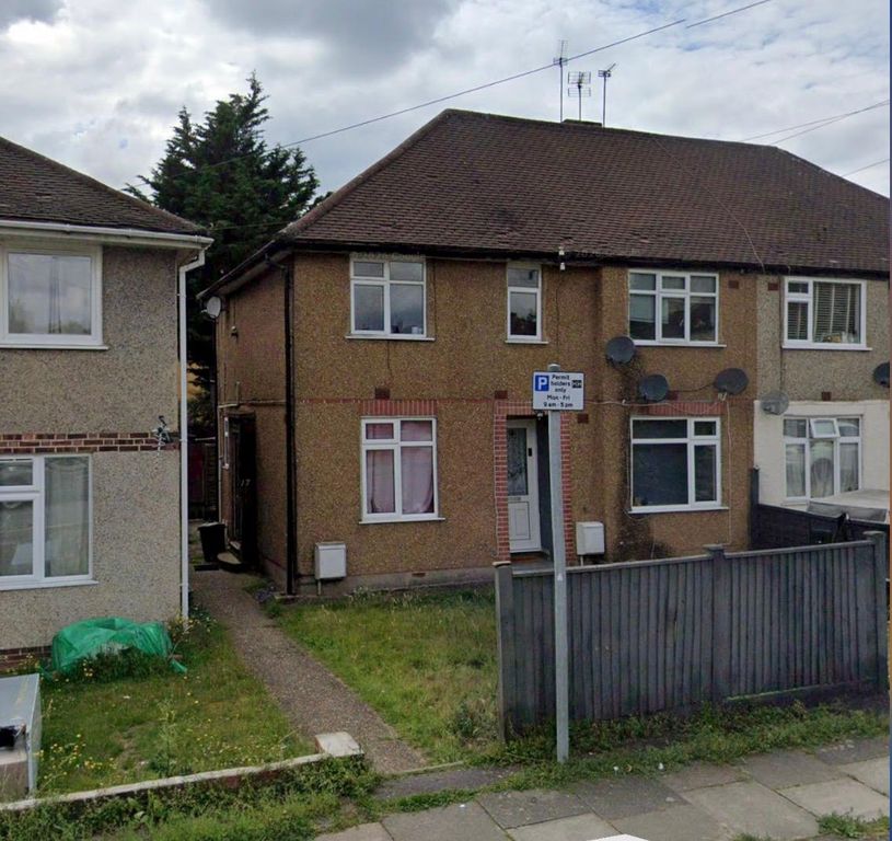 Property photo 1 of 8