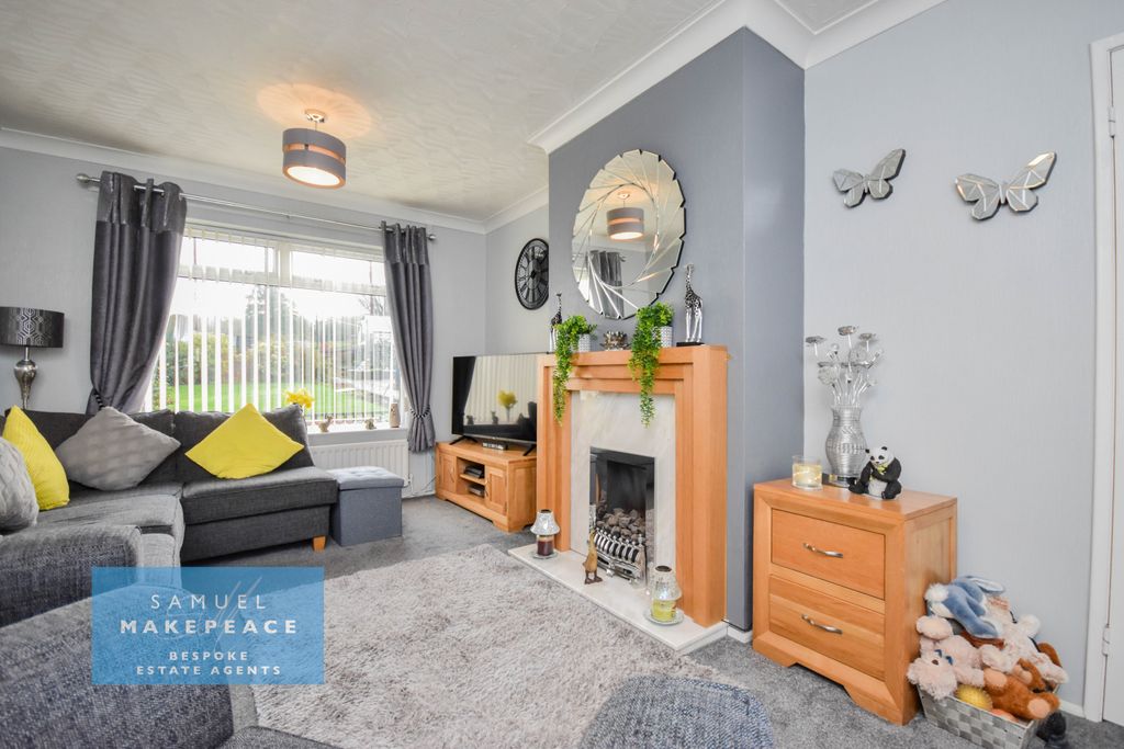 Property photo 3 of 18 Gallery