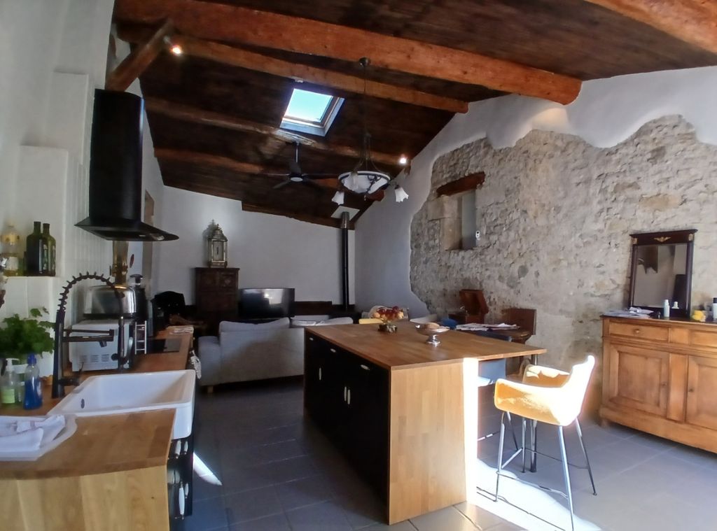 Property photo 3 of 24