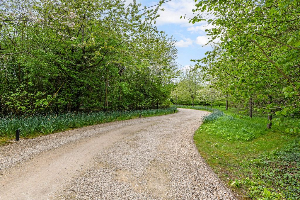 Additional image 6 of 6 bed detached house for saleWinter Hill Road, Cookham Dean, Maidenhead, Berkshire SL6