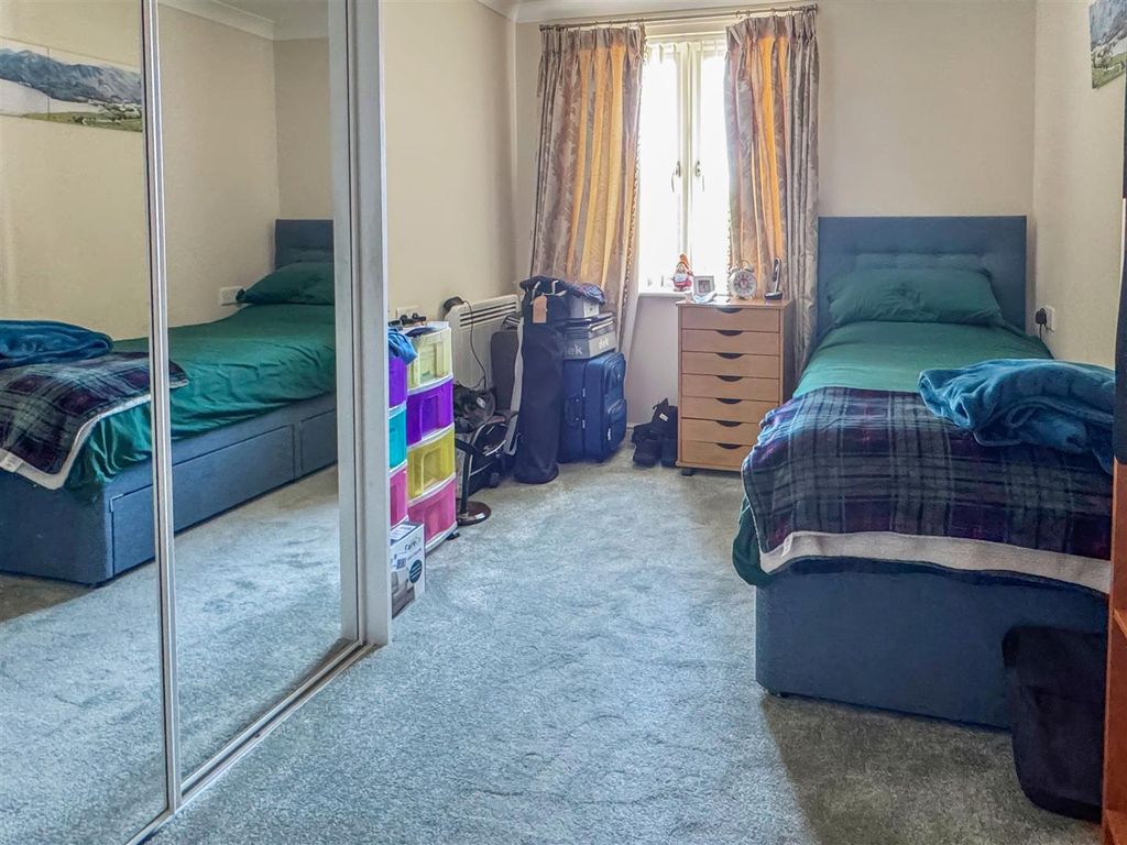 Additional image 6 of 2 bed flat for saleQueen Street, Arundel BN18