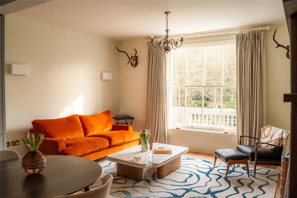 Property photo 2 of 9 Reception Room