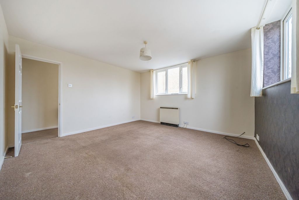 Property photo 1 of 9 1249660 (3)