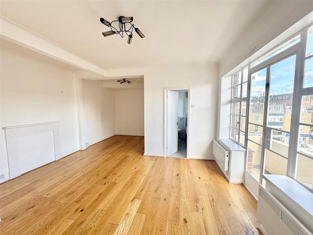 Property photo 3 of 7 Recep 1.Jpg