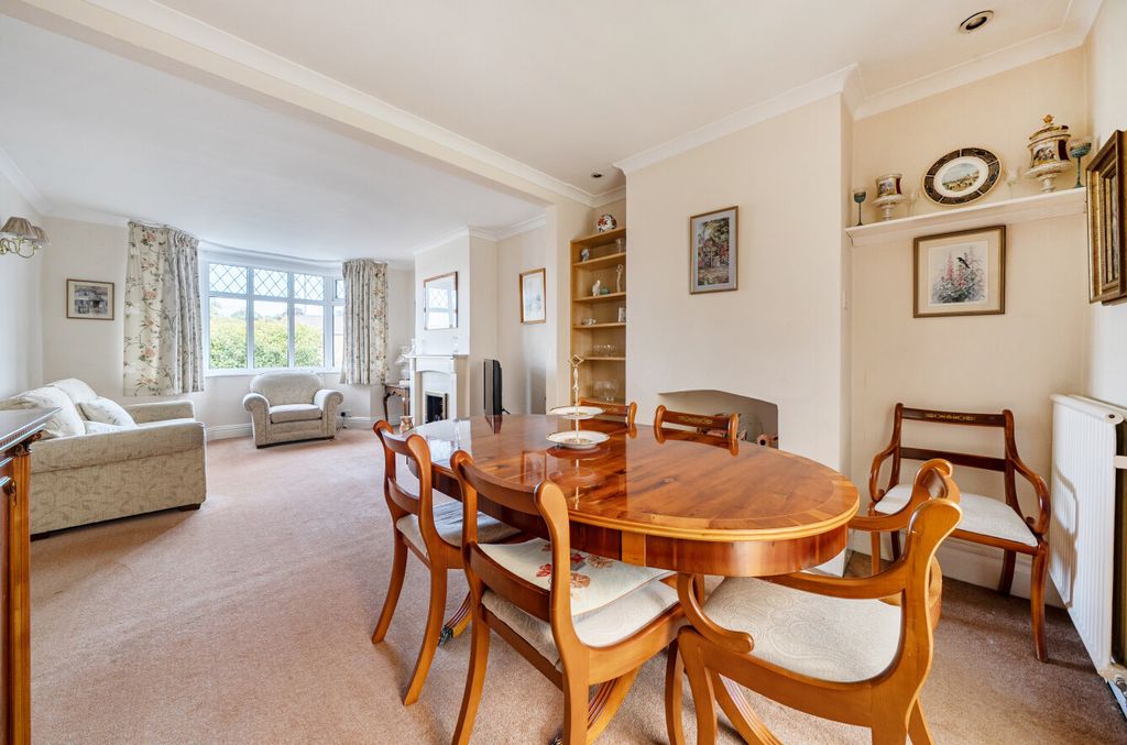 Property photo 2 of 23 Dining Area