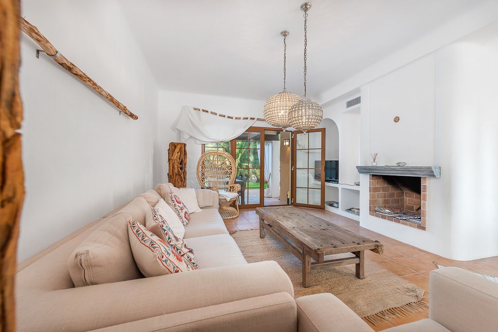 Property photo 3 of 16 Villa_Nova Santa Ponsa_64239_1280-10.Jpg