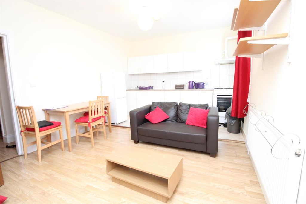 Property photo 3 of 8 Img_8954.Jpg