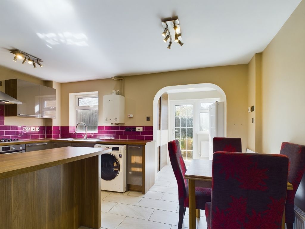 Property photo 3 of 13