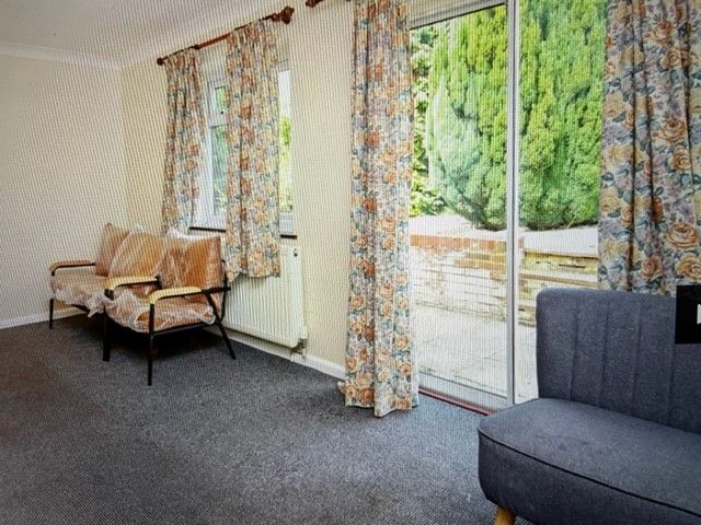 Property photo 2 of 6 Living Room