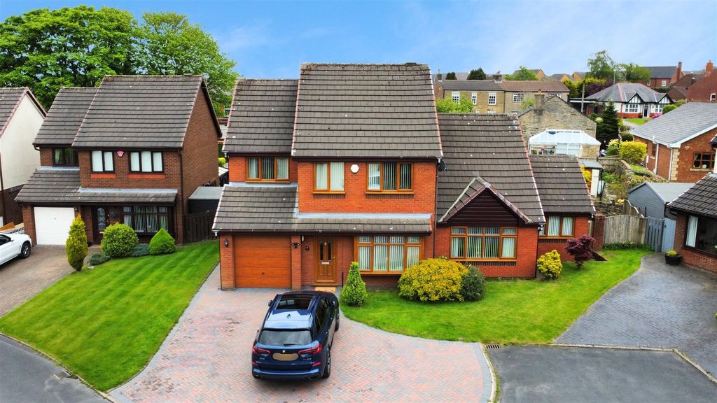 Property photo 1 of 36 Gategill Grove For Sale