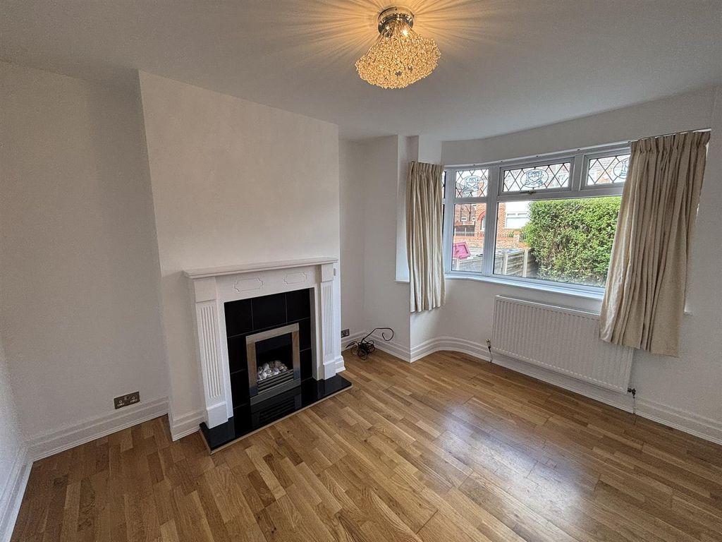 Property photo 2 of 24