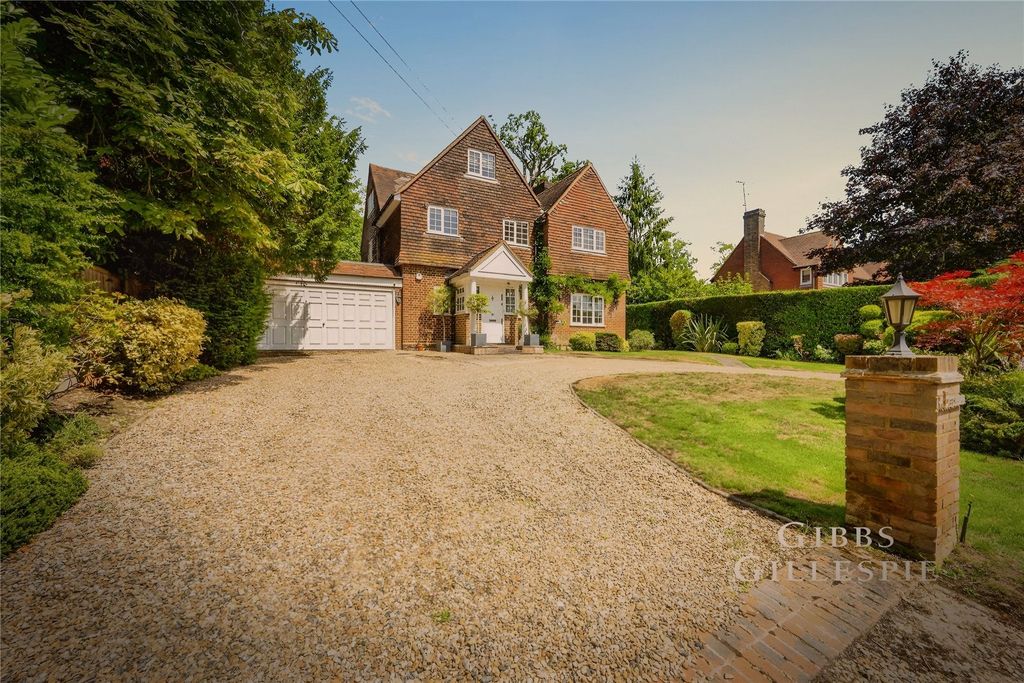 Property photo 3 of 33 Picture No. 16