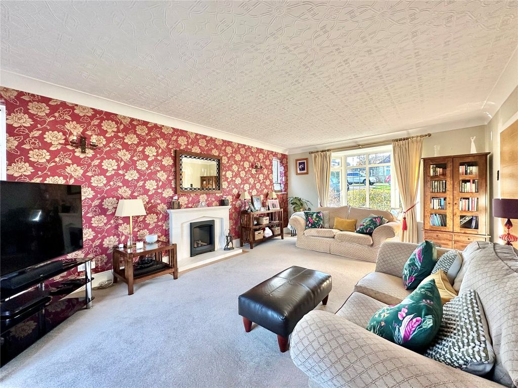 Property photo 3 of 21 Picture No. 21