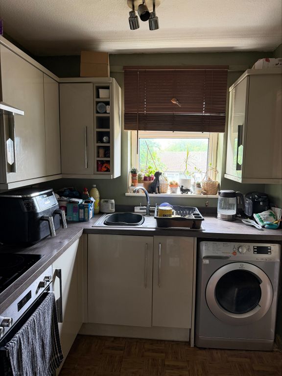 Property photo 3 of 11