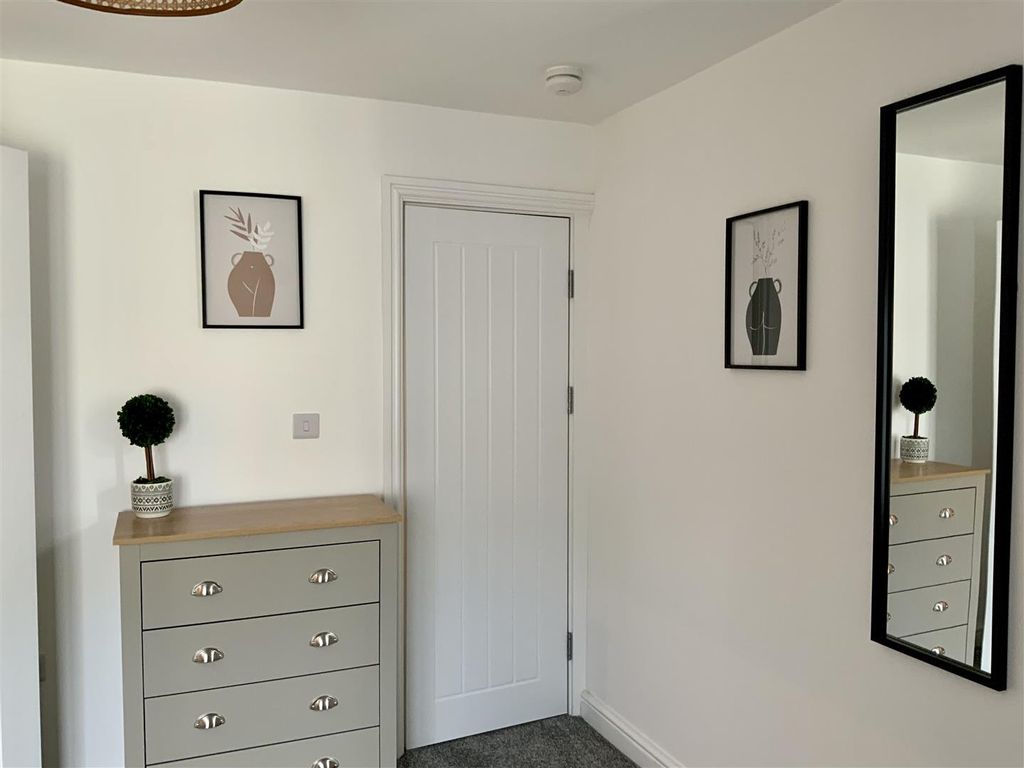 Property photo 3 of 8 Bedroom 2