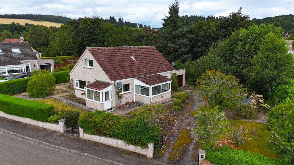 Property photo 1 of 42